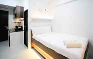 Bedroom 6 Simple and Modern Studio (No Kitchen) Apartment at Suncity Residence By Travelio