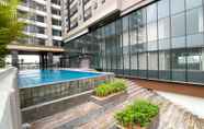 Swimming Pool 7 Comfort Stay Studio Apartment at Anwa Residence Bintaro By Travelio