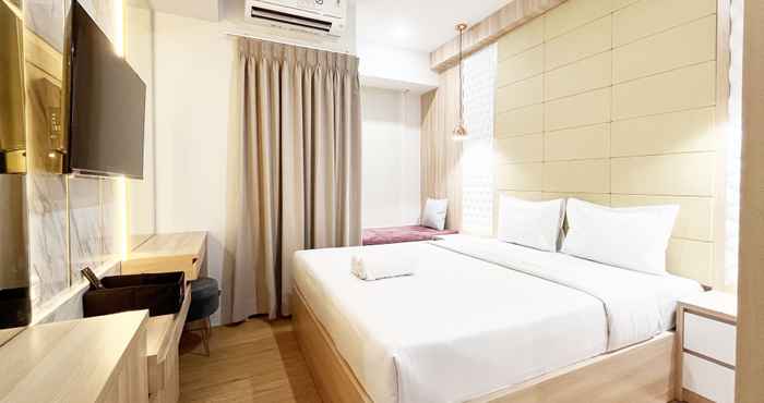 Bedroom Nice and Modern Studio at Delft Ciputra Makassar Apartment By Travelio