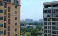 Bangunan 6 Scenic 2BR Apartment at Grand Setiabudi By Travelio