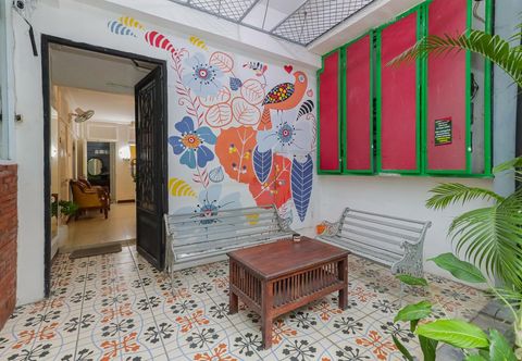 Others Urbanview Hotel Syariah Near Gelora Delta Sidoarjo