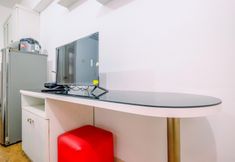 Common Space 2 Fully Furnished and Homey Studio at Green Bay Pluit Apartment By Travelio