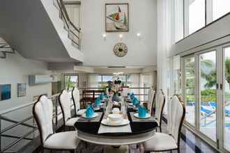 Ruang untuk Umum 4 Patong Seaview Luxury Pool Villa