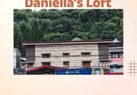 Exterior Daniella's Loft by Nak Nak 