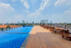 Kolam Renang 7 Homey and Compact Studio Tamansari Bintaro Mansion Apartment By Travelio