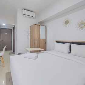 Bedroom 1 Homey and Compact Studio Tamansari Bintaro Mansion Apartment By Travelio, DISTRIBUTOR RESMI NASA BINTARO Hotels