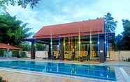Swimming Pool 4 Hong Feng 168 Villa Hotel
