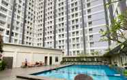Swimming Pool 7 Nginap Jogja at Apartemen Taman Melati (High Floor)