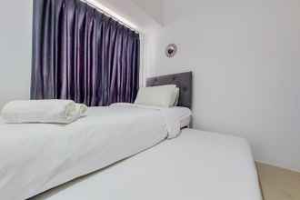 Phòng ngủ 4 Homey and Nice 3BR Tamansari Bintaro Masion Apartment By Travelio