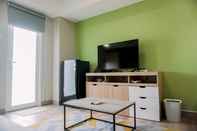 Lobi Cozy and Well Furnished Studio Baileys Apartment By Travelio