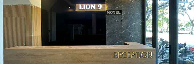 Lobi LION 9 HOTEL