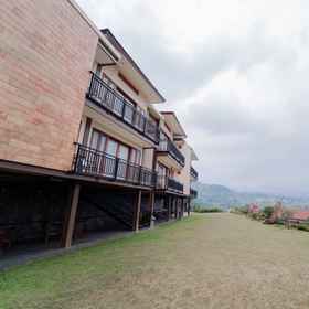 Lobby 1 The Eight Villa Bukit Panorama Sanad, ATM BANK DANAMON BOGOR SPBU 34-16706 CIBOGO Hotels