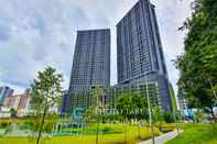 Exterior Aera Residence 7 min to Sunway Pyramid Mall and Sunway Lagoon Theme Park