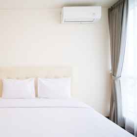 Bedroom 1 Strategic and Best Location 2BR at Praxis Apartment By Travelio, Genteng Hotels