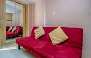 Ruang Umum 2 Cozy and Comfortable Studio Dave Apartment By Travelio