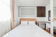 Kamar Tidur Comfort Stay 1BR at Apartment Tuscany Residences By Travelio