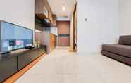อื่นๆ 2 Homey and Comfort Living 1BR The Smith Alam Sutera Apartment By Travelio
