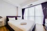 อื่นๆ Homey and Comfort Living 1BR The Smith Alam Sutera Apartment By Travelio