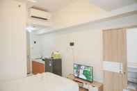 ห้องนอน Fully Furnished Studio at 11th Floor Apartment Tokyo Riverside PIK 2 By Travelio