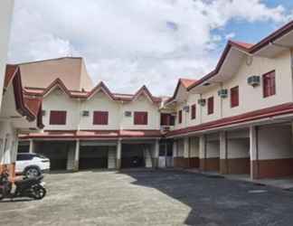 Bangunan 2 Ridge Park Hotel