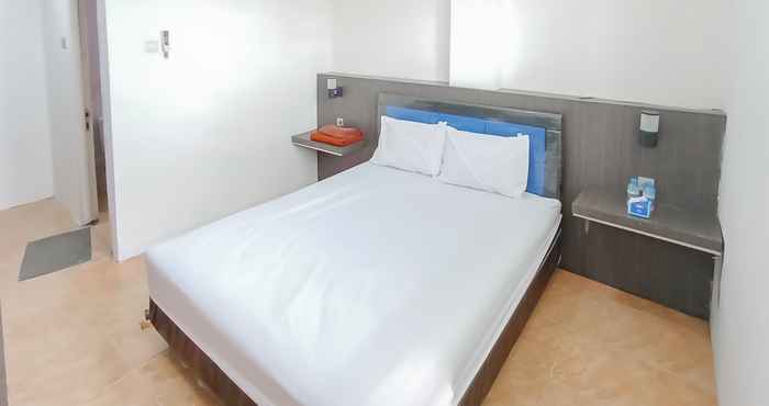 Bedroom RedDoorz Syariah near Q-Mall Banjarbaru