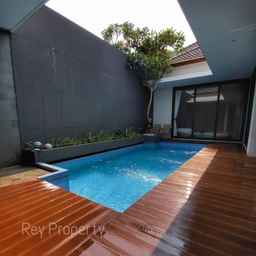 Family's Room - Three Bedroom Pool, USD 122.80