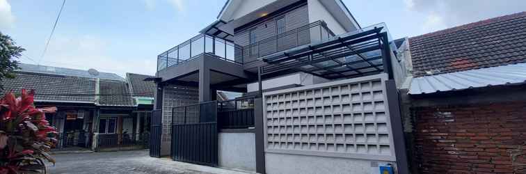 Lobi MP Homestay Villa Permata Kencana 24A