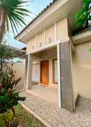 EXTERIOR_BUILDING Homestay Kamar Tamu Godean