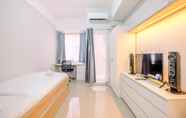 Kamar Tidur 3 Modern Look Studio Transpark Juanda Bekasi Timur Apartment By Travelio