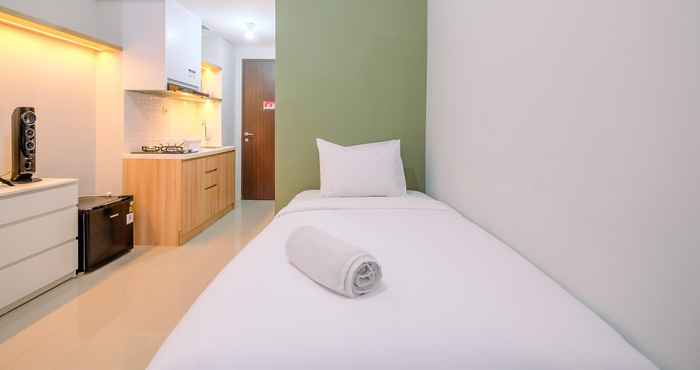 Bedroom Modern Look Studio Transpark Juanda Bekasi Timur Apartment By Travelio