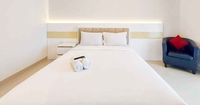 Bedroom Comfort and Homey Studio Mataram City Apartment By Travelio