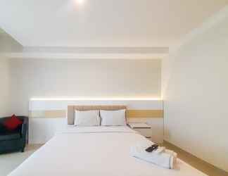 Kamar Tidur 2 Cozy and Comfort Living Studio Mataram City Apartment By Travelio