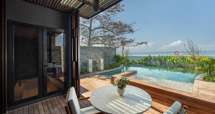 Kolam Renang Sumitra Luxury Villas A Pramana Experience