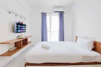 Bedroom 4 Warm Studio at 38th Floor Apartment Sky House Alam Sutera By Travelio