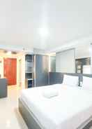 Others Warm and Homey Studio Apartment at Mansyur Residence By Travelio