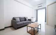 Sảnh chờ 4 Homey and Compact 2BR at Benson Supermall Mansion Apartment By Travelio