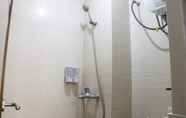 Toilet Kamar 3 Tranquil and Spacious 2BR Apartment Gateway Pasteur By Travelio