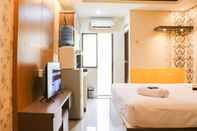 Sảnh chờ Spacious Studio Apartment at Gateway Ahmad Yani Cicadas By Travelio