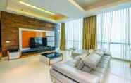 Lainnya 6 Homey Penthouse 3BR Apartment with Extra Room Kemang Village By Travelio