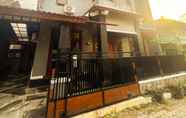 Exterior 5 Homestay Kamar Tamu Gedongkiwo