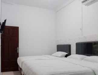 Lain-lain 2 Hotel 889 Syariah Redpartner Banda Aceh