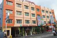 Luar Bangunan HOTEL DIAMOND SYARIAH SUBANG