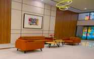 Lobby 2 Apartemen Transpark Juanda Bekasi by Nusalink