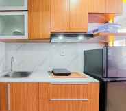 Others 3 Homey and Good Studio at Collins Boulevard Apartment By Travelio