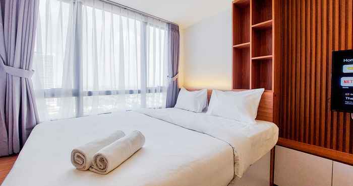 อื่นๆ Homey and Good Studio at Collins Boulevard Apartment By Travelio