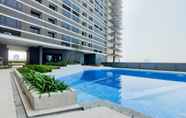 อื่นๆ 5 Homey and Good Studio at Collins Boulevard Apartment By Travelio