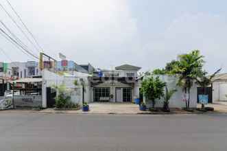 Bangunan 4 Bintaro Guest House near RS Pondok Indah Bintaro RedPartner