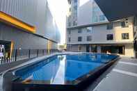 Kolam Renang 9D City & 9D Express Hotel