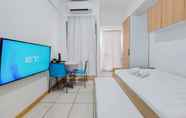 Sảnh chờ 5 Relaxing Studio Room at M-Town Residence Apartment By Travelio