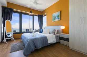 Bedroom 4 The Ash Seaview @ Tropicana 218 Macalister